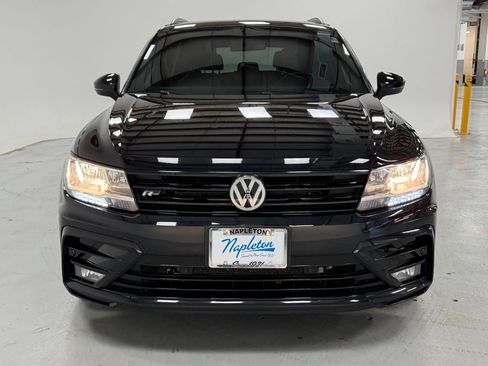 Used 2020 Volkswagen Tiguan SE R-Line image 6