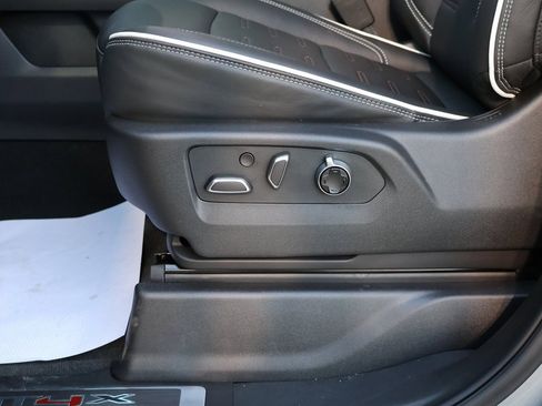 New 2025 GMC Sierra 1500 AT4X image 13