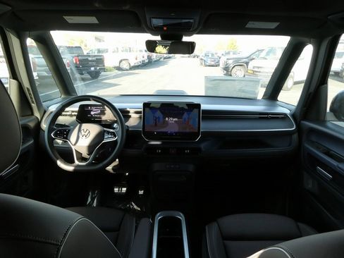 New 2025 Volkswagen ID. Buzz Pro S image 31