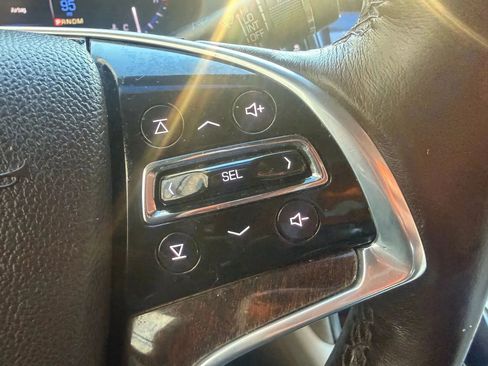 Used 2016 Cadillac XTS Luxury w/ Driver Awareness Package image 14