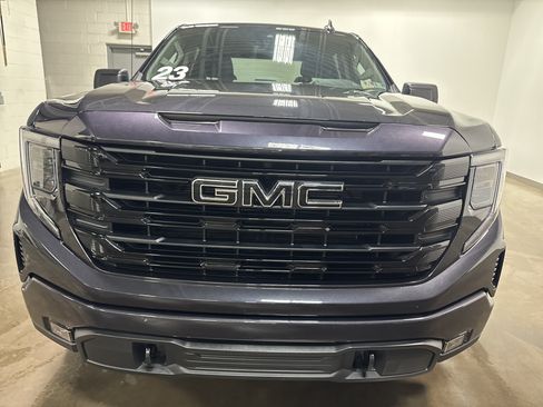 Used 2023 GMC Sierra 1500 Elevation AWD/4WD image 8
