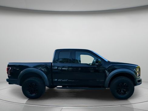 Certified 2018 Ford F150 Raptor w/ Equipment Group 802A Luxury AWD/4WD image 33