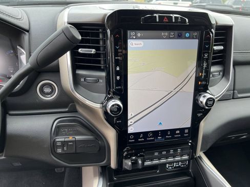 New 2024 RAM 5500 Laramie image 24