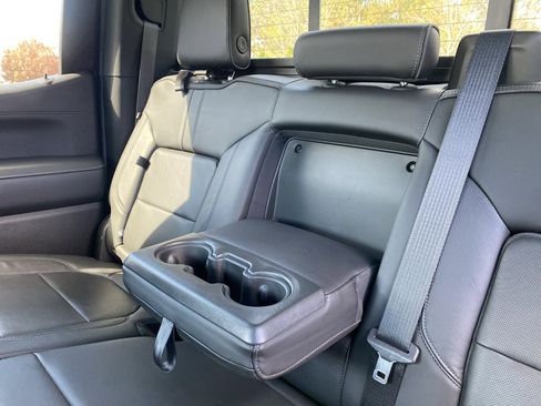 Used 2020 Chevrolet Silverado 1500 High Country w/ Technology Package image 24