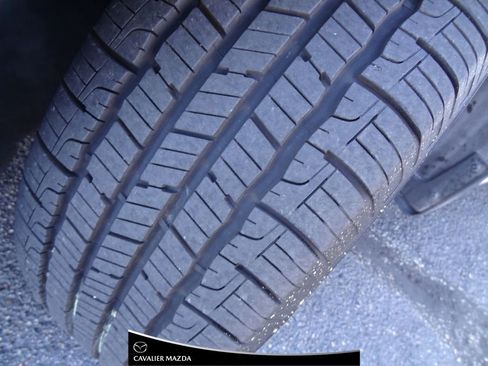 Used 2019 Hyundai Elantra SEL image 39