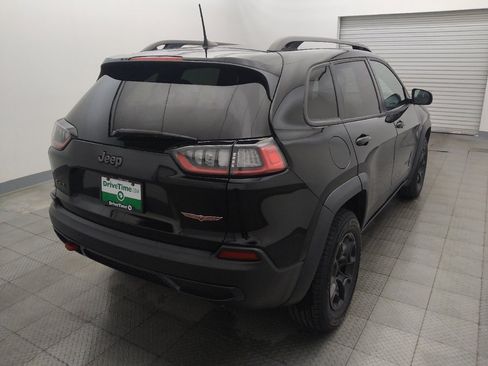 Used 2021 Jeep Cherokee Trailhawk w/ Comfort/Convenience Group AWD/4WD image 7