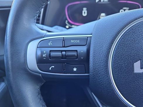 Used 2024 Kia Sportage EX image 29