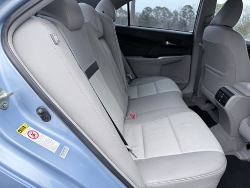 Used 2014 Toyota Camry XLE image 38