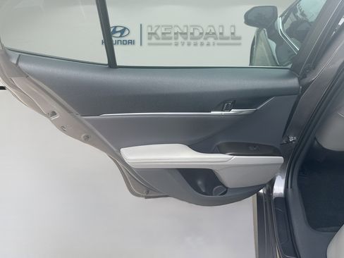 Used 2023 Toyota Camry XLE AWD/4WD image 23