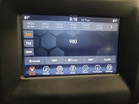 Used 2020 Jeep Compass Latitude image 25