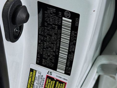 Used 2023 Toyota Camry XLE w/ Cold Weather Package image 25