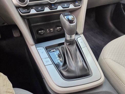 Used 2019 Hyundai Elantra Value Edition image 35