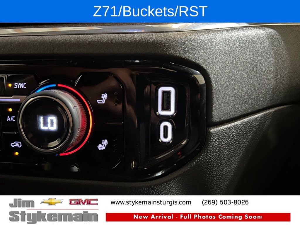 Used 2024 Chevrolet Silverado 1500 RST w/ Z71 Off-Road Package AWD/4WD image 30