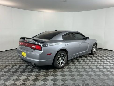 Used 2014 Dodge Charger R/T image 5