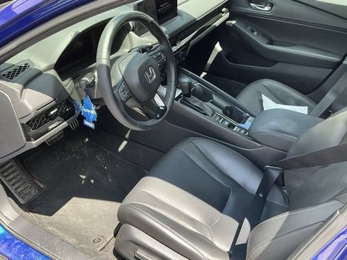 Used 2023 Honda Accord Sport image 17