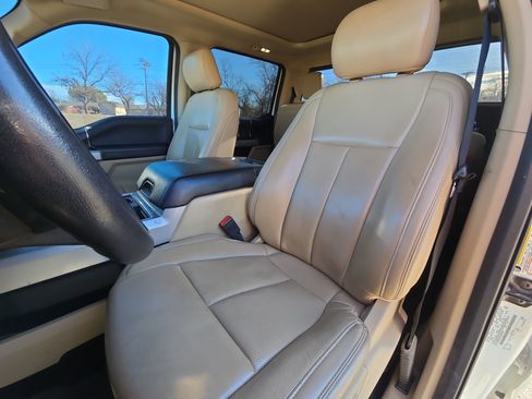 Used 2020 Ford F250 Lariat w/ Lariat Ultimate Package image 12