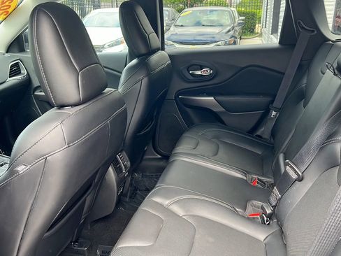 Used 2021 Jeep Cherokee Latitude Lux image 13