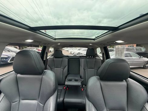 Used 2023 Subaru Ascent Limited w/ Technology Package AWD/4WD image 23