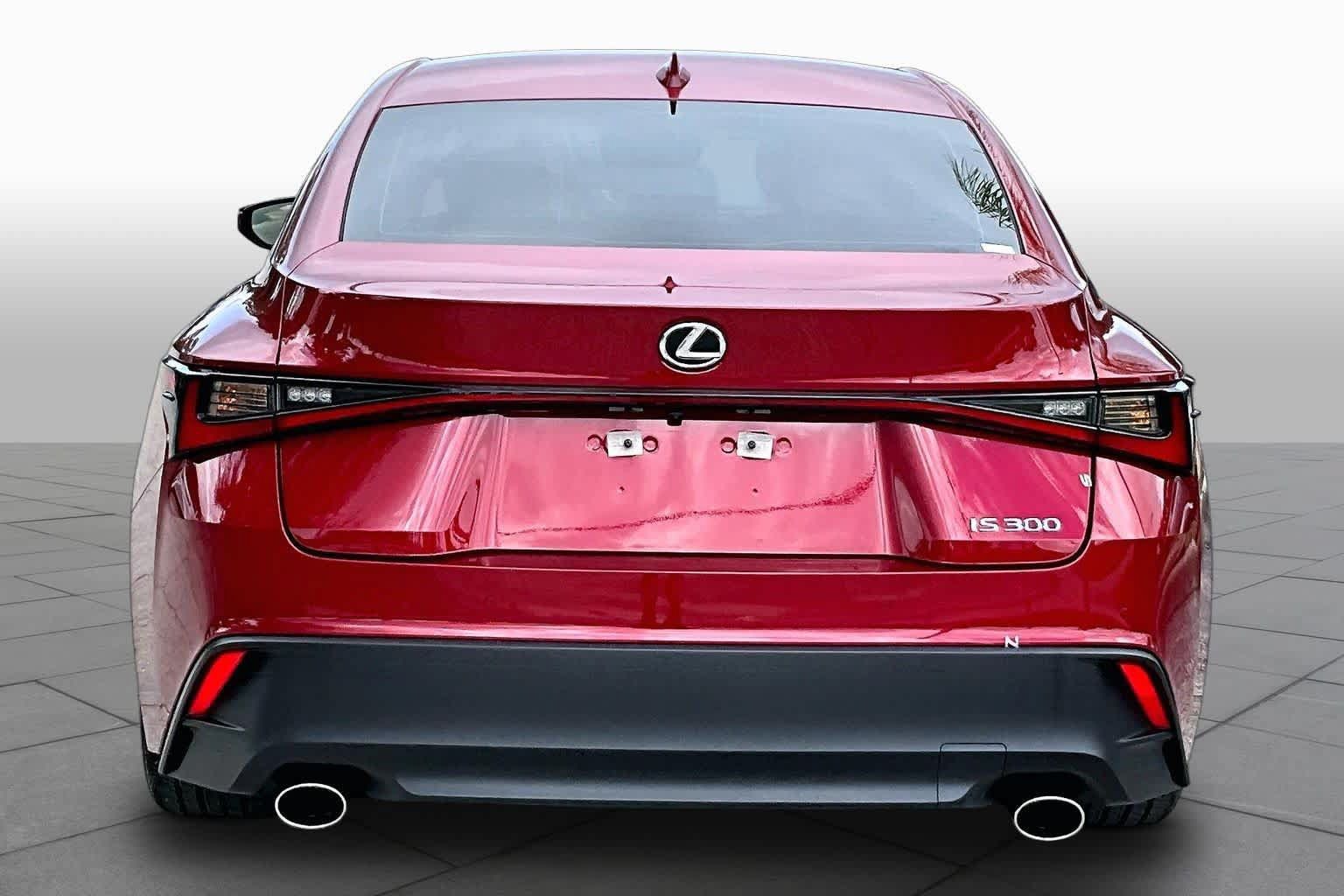 Used 2025 Lexus IS 300 w/ Comfort Package RWD image 5