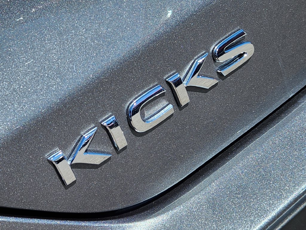 Certified 2025 Nissan Kicks Play S FWD image 8