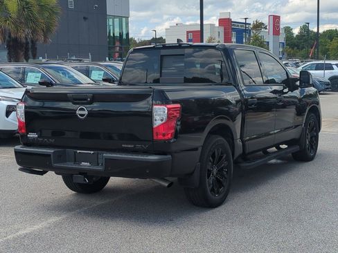 Certified 2024 Nissan Titan SV w/ SV Convenience Package RWD image 4