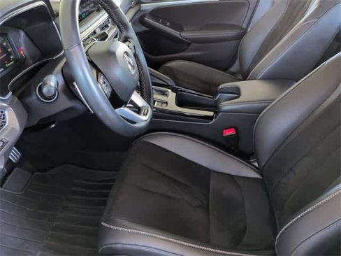 Certified 2025 Acura Integra A-Spec image 17