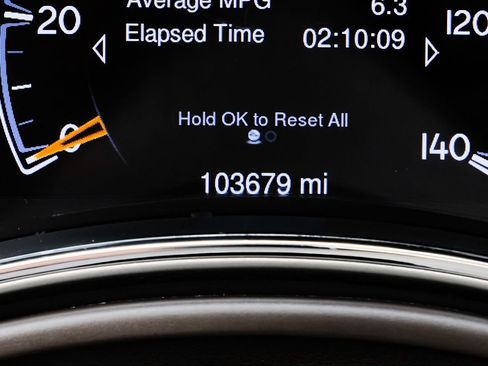 Used 2015 Jeep Grand Cherokee Overland w/ Advanced Technology Group RWD image 20