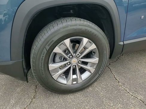 Used 2026 Chevrolet Equinox LT image 13