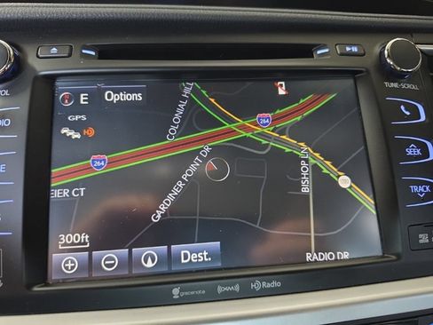 Used 2018 Toyota Highlander Limited Platinum AWD/4WD image 12