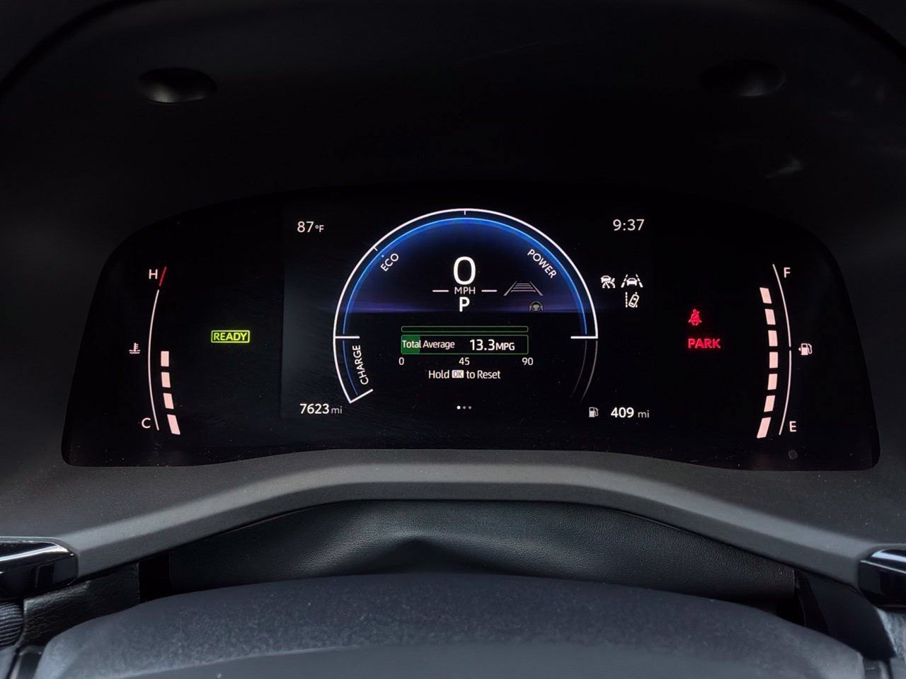 Used 2026 Toyota Camry LE FWD image 39
