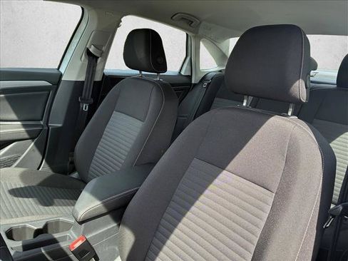 Used 2025 Volkswagen Jetta S FWD image 12