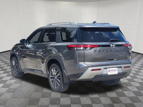 Used 2022 Nissan Pathfinder SL w/ SL Premium Package FWD image 8