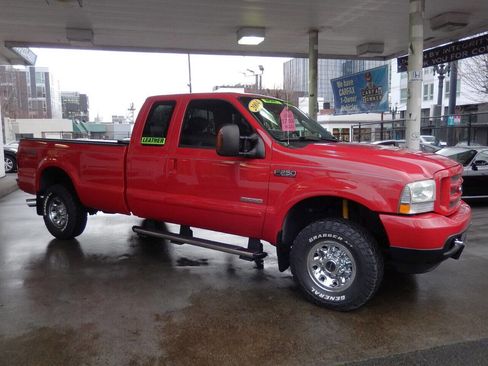 Used 2004 Ford F250 Lariat image 5