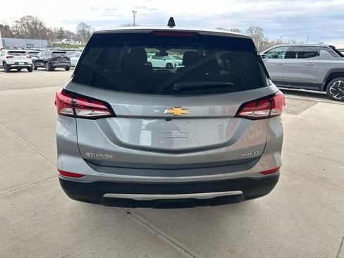 Used 2024 Chevrolet Equinox LT AWD/4WD image 8