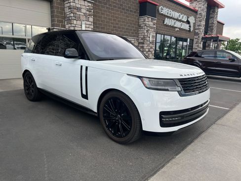 Used 2023 Land Rover Range Rover Long Wheelbase SE AWD/4WD image 1