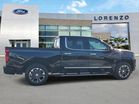 Used 2025 Chevrolet Silverado 1500 High Country image 4