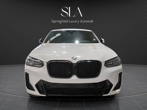 Used 2023 BMW X4 xDrive30i w/ Premium Essential Package AWD/4WD image 2