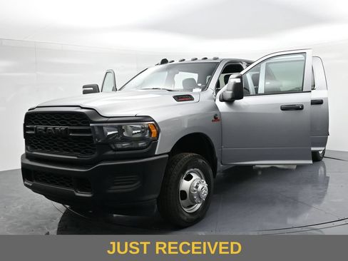 Used 2024 RAM 3500 Tradesman w/ Cold Weather Group RWD image 26