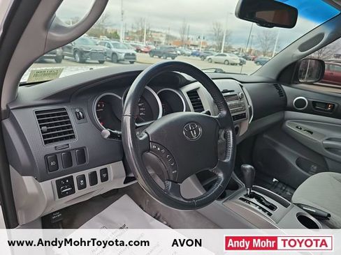 Used 2010 Toyota Tacoma 4x4 Double Cab image 8