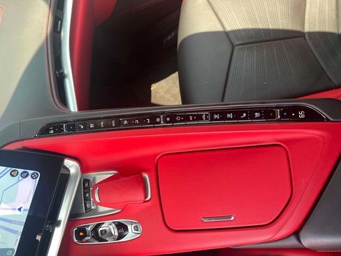 Used 2025 Chevrolet Corvette E-Ray AWD/4WD image 17