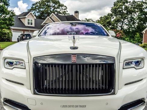 Used 2016 Rolls-Royce Dawn RWD image 93