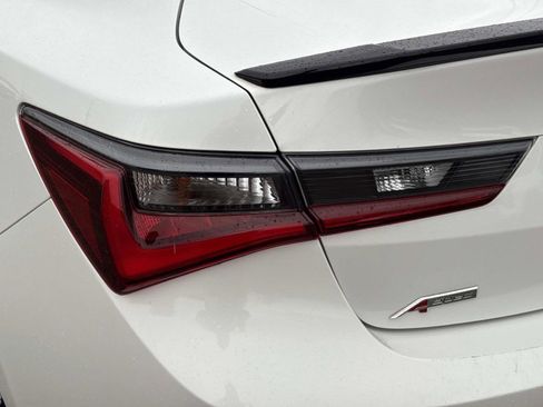 Used 2019 Acura ILX w/ Premium & A-SPEC Package image 12