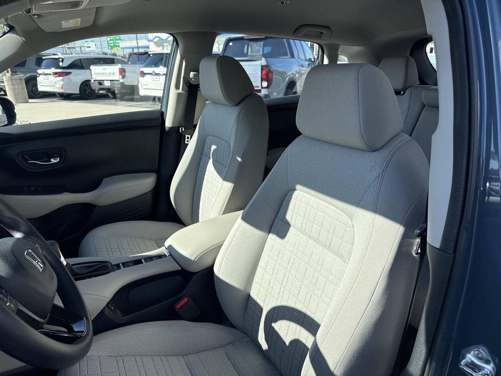 Used 2024 Honda HR-V LX image 11