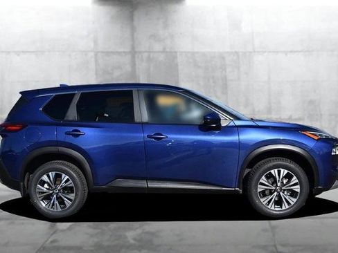 Certified 2023 Nissan Rogue SV image 5