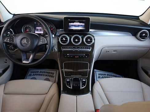 Used 2016 Mercedes-Benz GLC 300 image 25