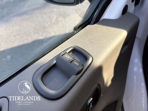 New 2026 Ford Transit 250 148 Medium Roof image 14