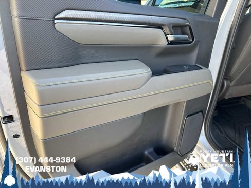 Used 2024 Chevrolet Silverado 1500 ZR2 w/ Technology Package image 26