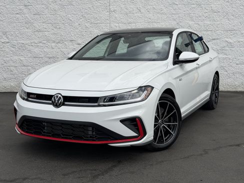 New 2026 Volkswagen Jetta GLI Autobahn FWD image 3