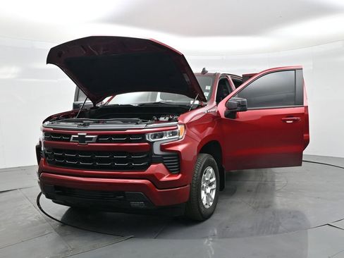 Used 2025 Chevrolet Silverado 1500 RST w/ LPO, Liner Protection Package image 36