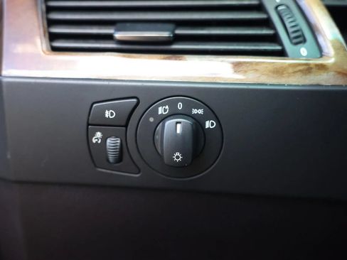 Used 2007 BMW 525i Sedan RWD image 40